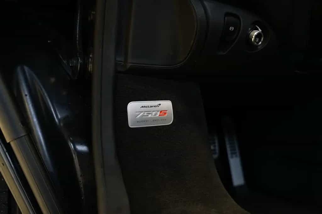 McLaren 750S Spider I Elite Paint I Garantie I Service P 09/2023-photo-21