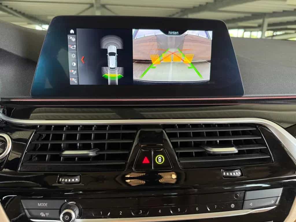 BMW 520 d xDrive MSport 1HAND KOMFORT*HUD*LED*KAM*AHK 02/2020-photo-15