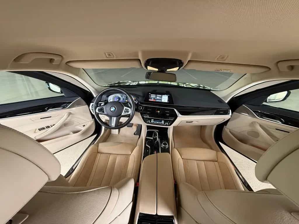 BMW 520 d xDrive MSport 1HAND KOMFORT*HUD*LED*KAM*AHK 02/2020-photo-8