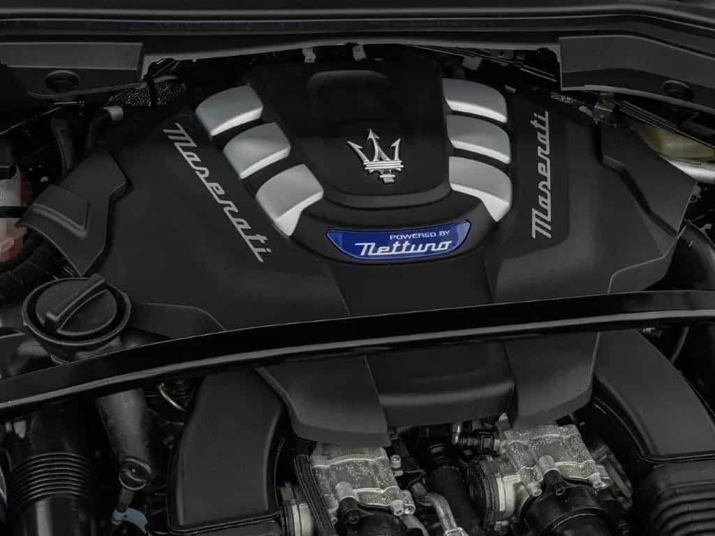Maserati Grecale Trofeo V6 AWD 3.0 - 530 PS null-photo-14