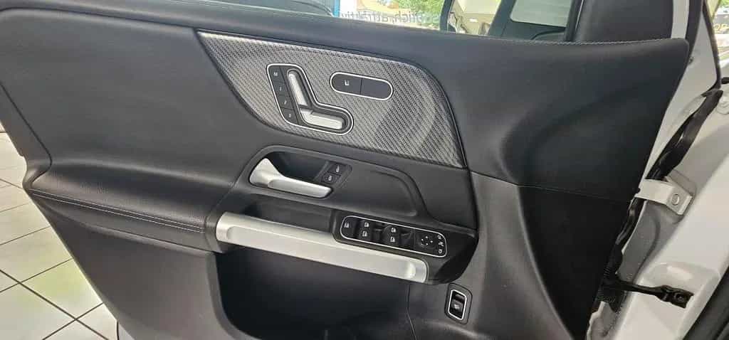 Mercedes-Benz GLB-Class 200 d 8G-DCT AMG Line LED Keyless ACC Leder 06/2021-photo-16