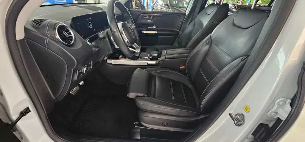 Mercedes-Benz GLB-Class 200 d 8G-DCT AMG Line LED Keyless ACC Leder 06/2021-photo-5