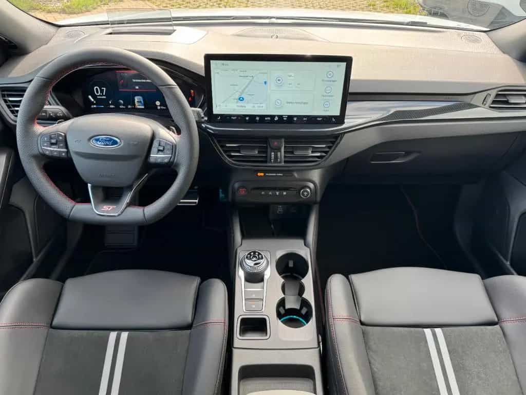 Ford Focus ST X Alle Pakete - Vollausstattung! 10/2025-photo-14