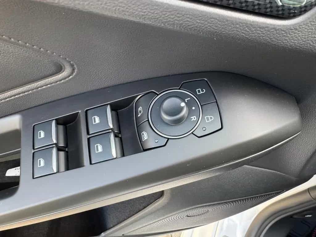 Ford Focus ST X Alle Pakete - Vollausstattung! 10/2025-photo-5