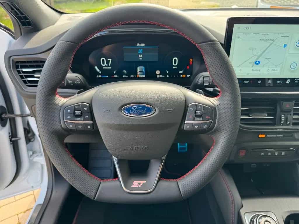 Ford Focus ST X Alle Pakete - Vollausstattung! 10/2025-photo-8