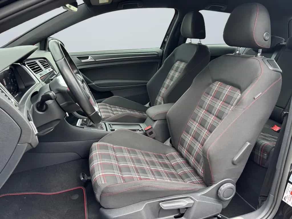 Volkswagen Golf VII Lim GTI Performance/2.HAND/SHZ/SCHALTER 02/2019-photo-10
