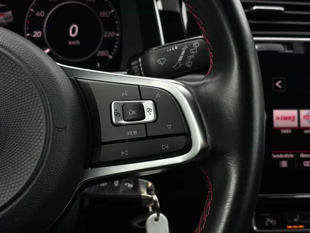 Volkswagen Golf VII Lim GTI Performance/2.HAND/SHZ/SCHALTER 02/2019-photo-23