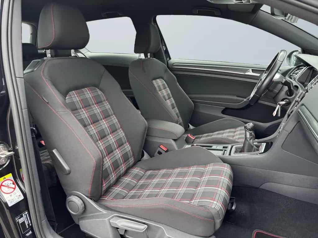 Volkswagen Golf VII Lim GTI Performance/2.HAND/SHZ/SCHALTER 02/2019-photo-9