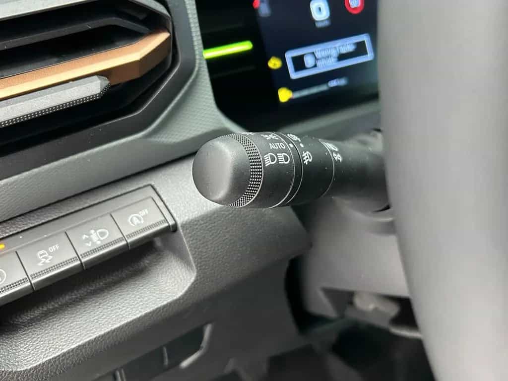 Dacia Duster Extreme TCe 130 2WD City/Technik-Paket 03/2025-photo-11