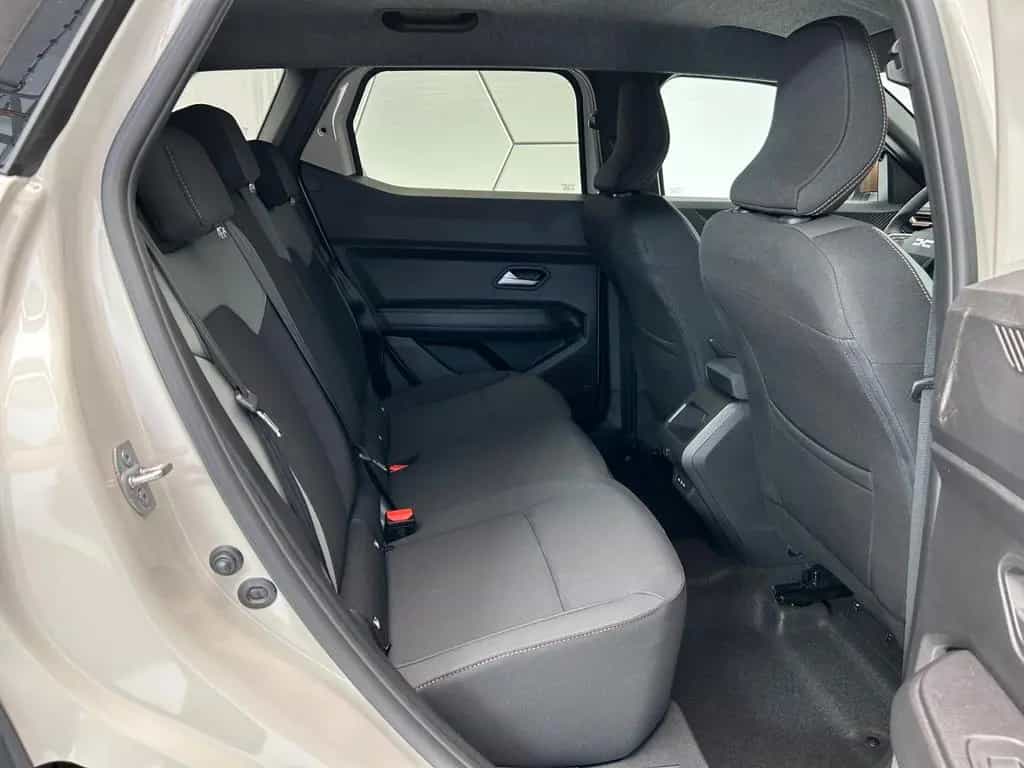Dacia Duster Extreme TCe 130 2WD City/Technik-Paket 03/2025-photo-14