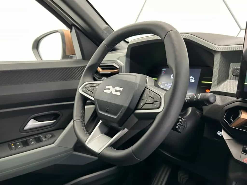 Dacia Duster Extreme TCe 130 2WD City/Technik-Paket 03/2025-photo-16