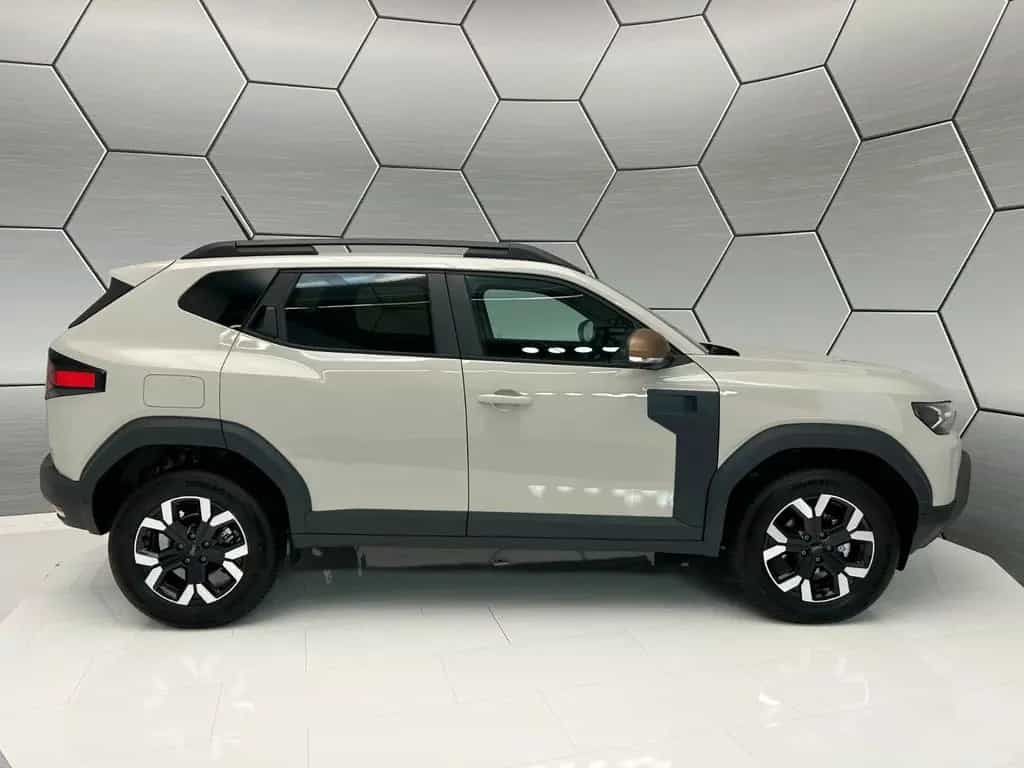 Dacia Duster Extreme TCe 130 2WD City/Technik-Paket 03/2025-photo-31