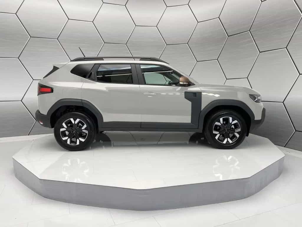 Dacia Duster Extreme TCe 130 2WD City/Technik-Paket 03/2025-photo-5