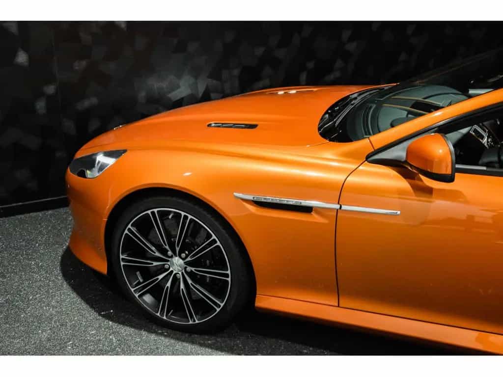 Aston Martin Virage Coupé 6.0 V12 - 1 OF 1000 07/2012-photo-17