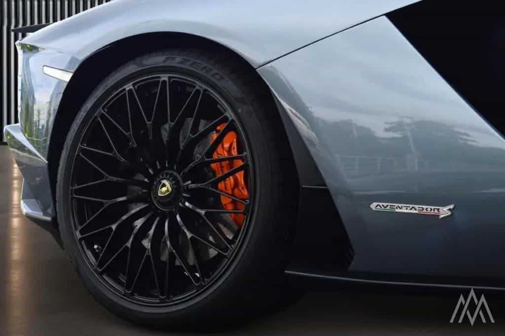 Lamborghini Aventador S Coupe 740PS Keramik / Grigio Lynx 08/2018-photo-17