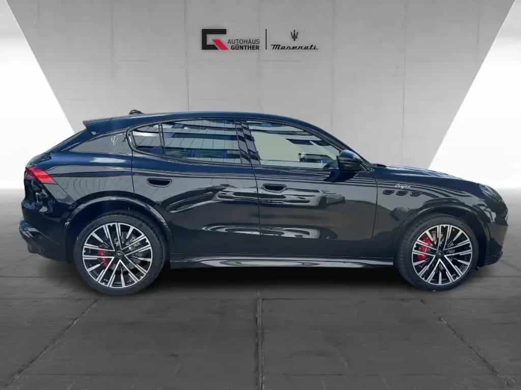 Maserati Grecale Trofeo MY25 530PS AWD V6 05/2025-photo-4