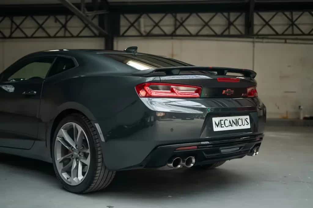 Chevrolet Camaro 6.2 V8 AT 50th Anniversary Edition 05/2017-photo-10