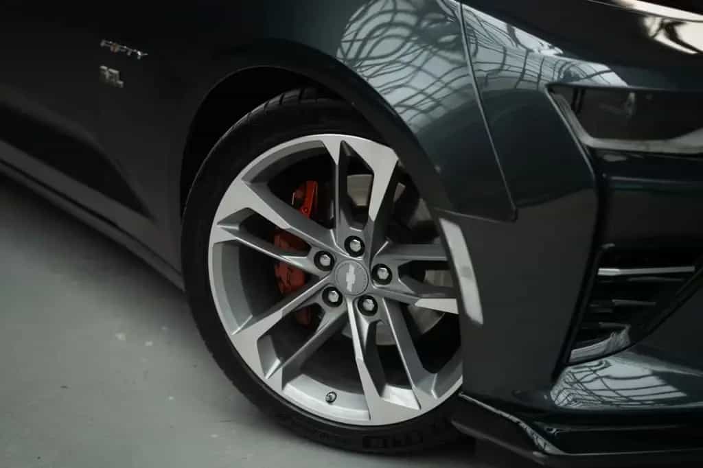 Chevrolet Camaro 6.2 V8 AT 50th Anniversary Edition 05/2017-photo-5
