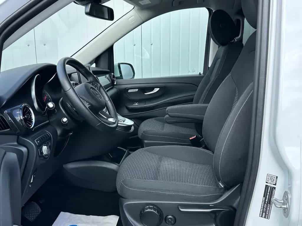 Mercedes-Benz V-Class 220 LANG 9G-TR WEBASTO NAVI MBUX KAMERA 7-SITZ 10/2020-photo-11