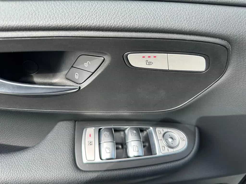 Mercedes-Benz V-Class 220 LANG 9G-TR WEBASTO NAVI MBUX KAMERA 7-SITZ 10/2020-photo-13