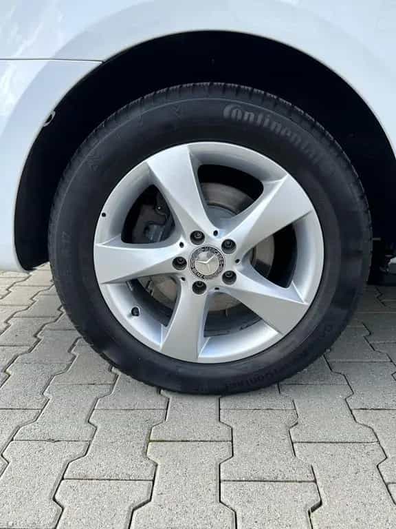 Mercedes-Benz V-Class 220 LANG 9G-TR WEBASTO NAVI MBUX KAMERA 7-SITZ 10/2020-photo-29