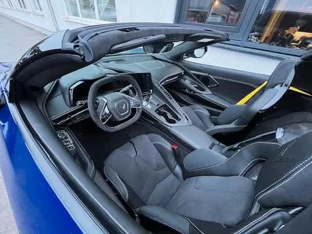 Corvette C8 Cabrio 3LT Europa Werkgarantie 04/2026-photo-11