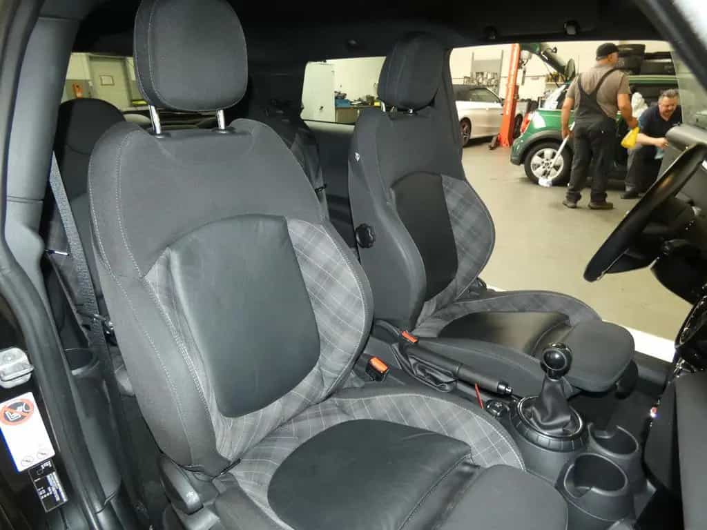 MINI Cooper S Chili*Klimaaut*Sitzheizung*LM 18 12/2014-photo-25