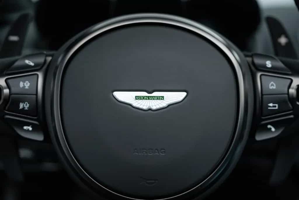 Aston Martin V12 Vantage Roadster TOP GEPFLEGT/CARBON SEAT 02/2023-photo-10