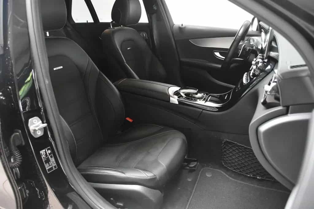 Mercedes-Benz C-Class 63 T-Modell AMG LED Pano Kamera Burmester 08/2016-photo-11
