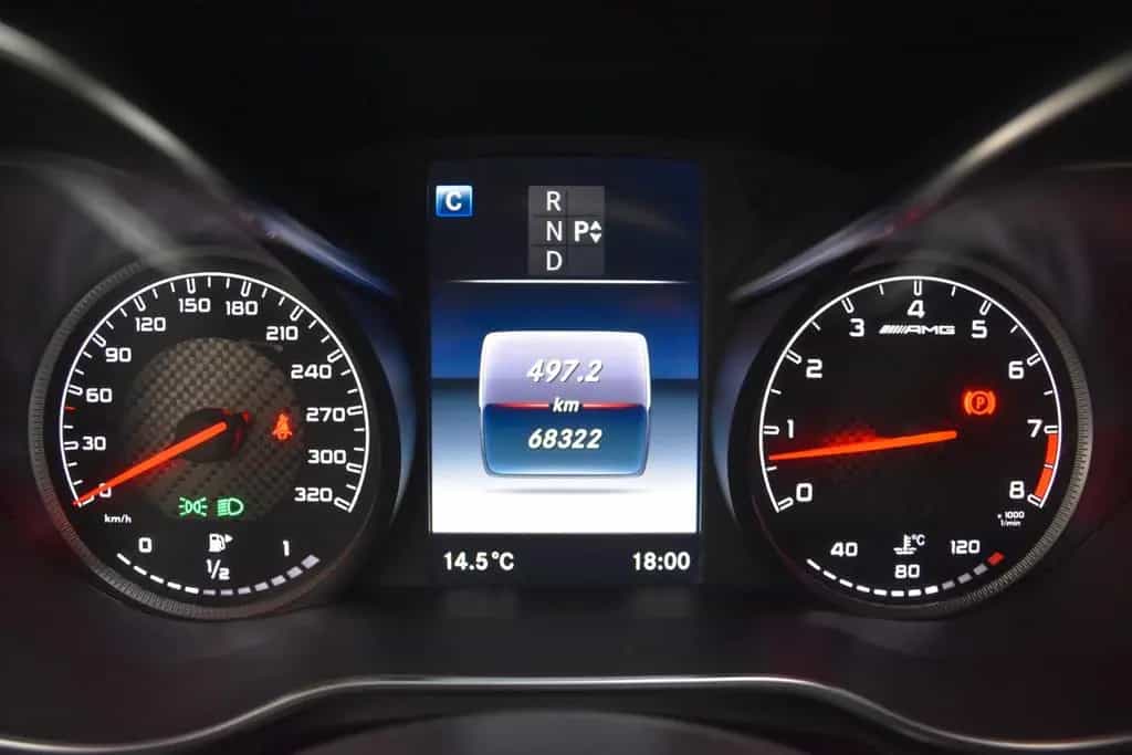 Mercedes-Benz C-Class 63 T-Modell AMG LED Pano Kamera Burmester 08/2016-photo-17