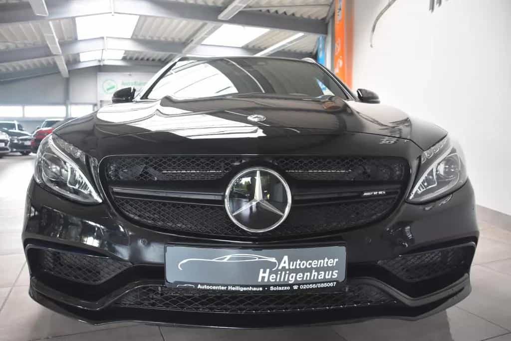 Mercedes-Benz C-Class 63 T-Modell AMG LED Pano Kamera Burmester 08/2016-photo-9