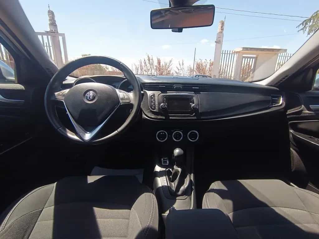 Alfa Romeo Giulietta 1.6 JTDm 120 CV Super 08/2016-photo-8