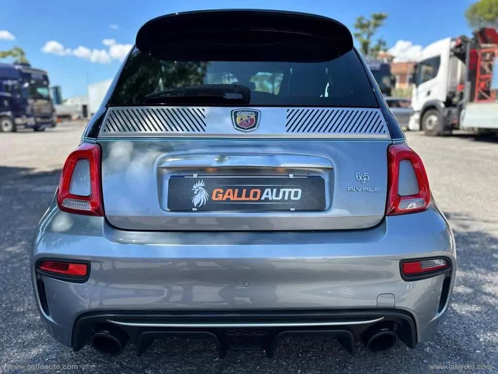Abarth 695 695 1.4 Turbo T-Jet Rivale 175 Anniv. 01/2018-photo-9