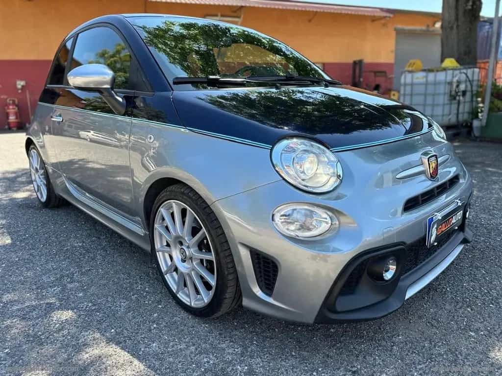 Abarth 695 695 1.4 Turbo T-Jet Rivale 175 Anniv. 01/2018-photo-3