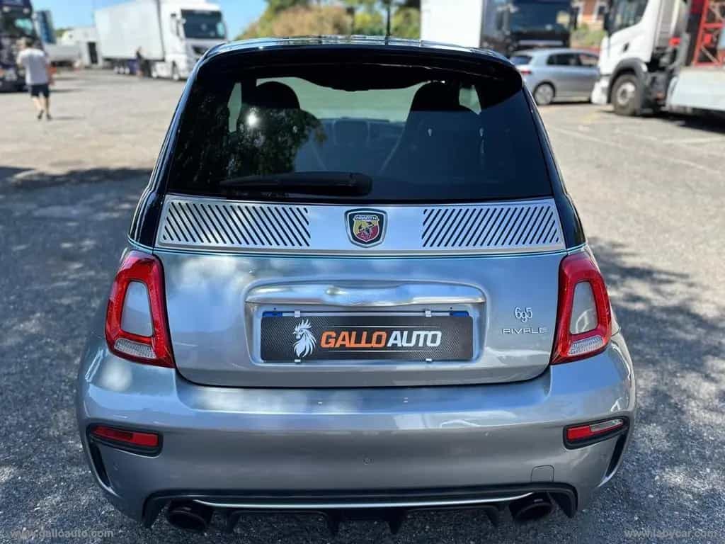 Abarth 695 695 1.4 Turbo T-Jet Rivale 175 Anniv. 01/2018-photo-6