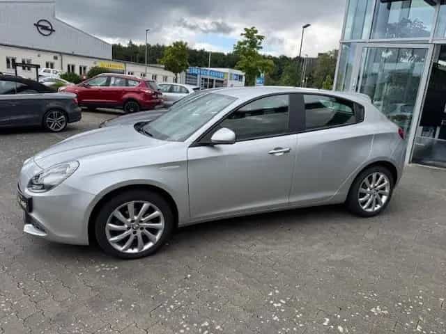 Alfa Romeo Giulietta Basis KLIMA NAVI 06/2021-photo-16