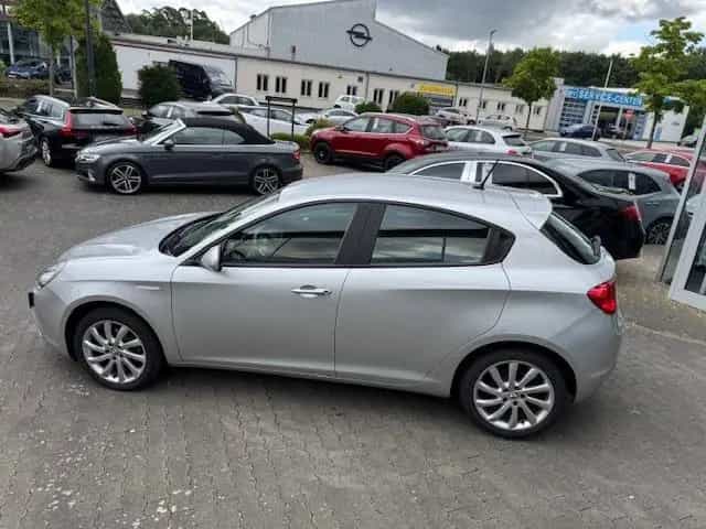 Alfa Romeo Giulietta Basis KLIMA NAVI 06/2021-photo-17