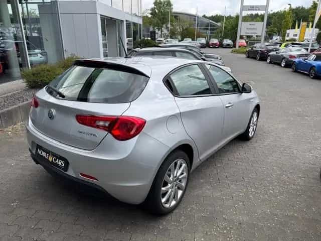 Alfa Romeo Giulietta Basis KLIMA NAVI 06/2021-photo-20