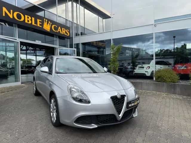 Alfa Romeo Giulietta Basis KLIMA NAVI 06/2021-photo-22