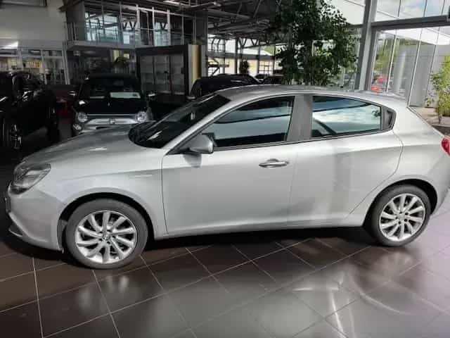 Alfa Romeo Giulietta Basis KLIMA NAVI 06/2021-photo-4