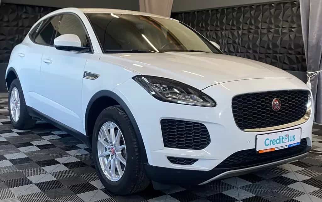 Jaguar E-Pace , AHK, Kamera, Navi, LED, TÜV neu 11/2018-photo-0