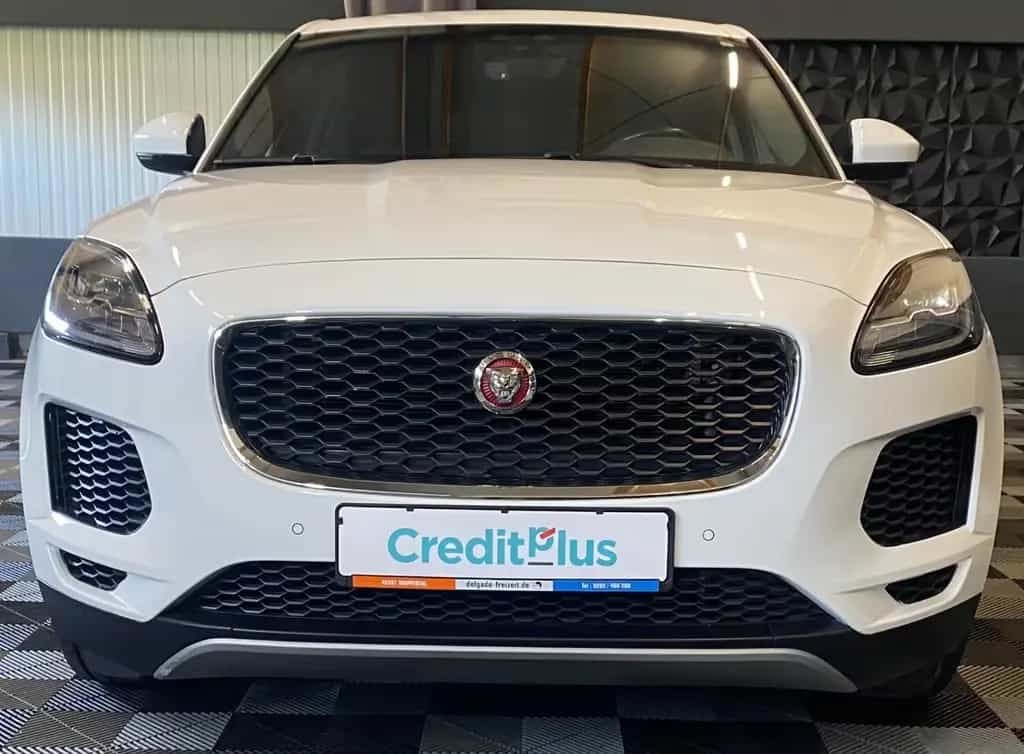 Jaguar E-Pace , AHK, Kamera, Navi, LED, TÜV neu 11/2018-photo-2