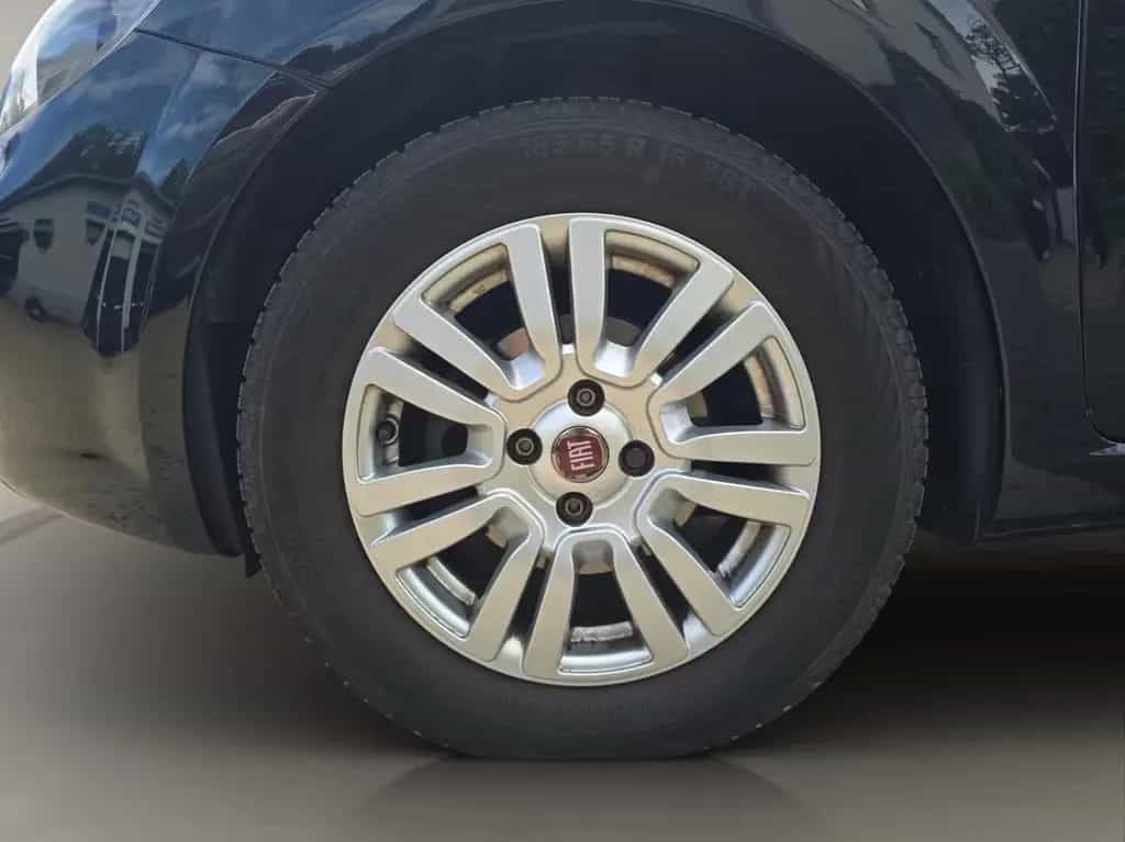 Fiat Punto Lounge SHZ PDC Navi GJR & TÜV NEU AHK 10/2016-photo-1