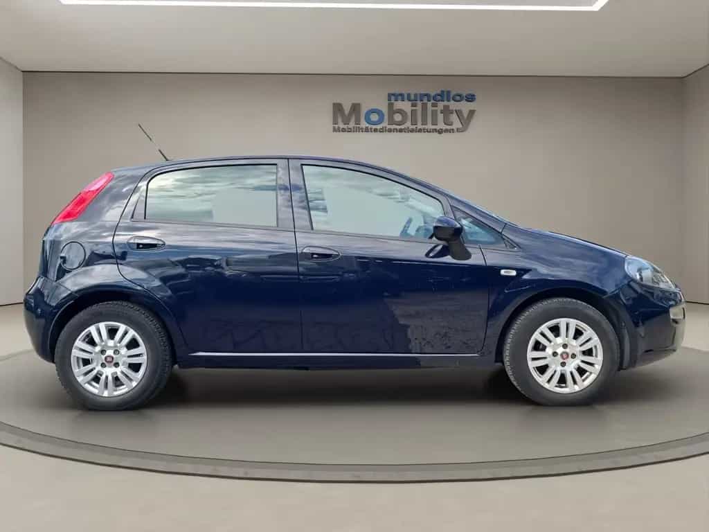 Fiat Punto Lounge SHZ PDC Navi GJR & TÜV NEU AHK 10/2016-photo-15