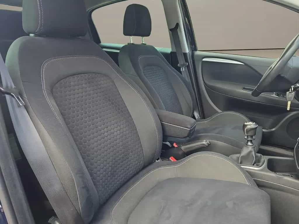 Fiat Punto Lounge SHZ PDC Navi GJR & TÜV NEU AHK 10/2016-photo-16
