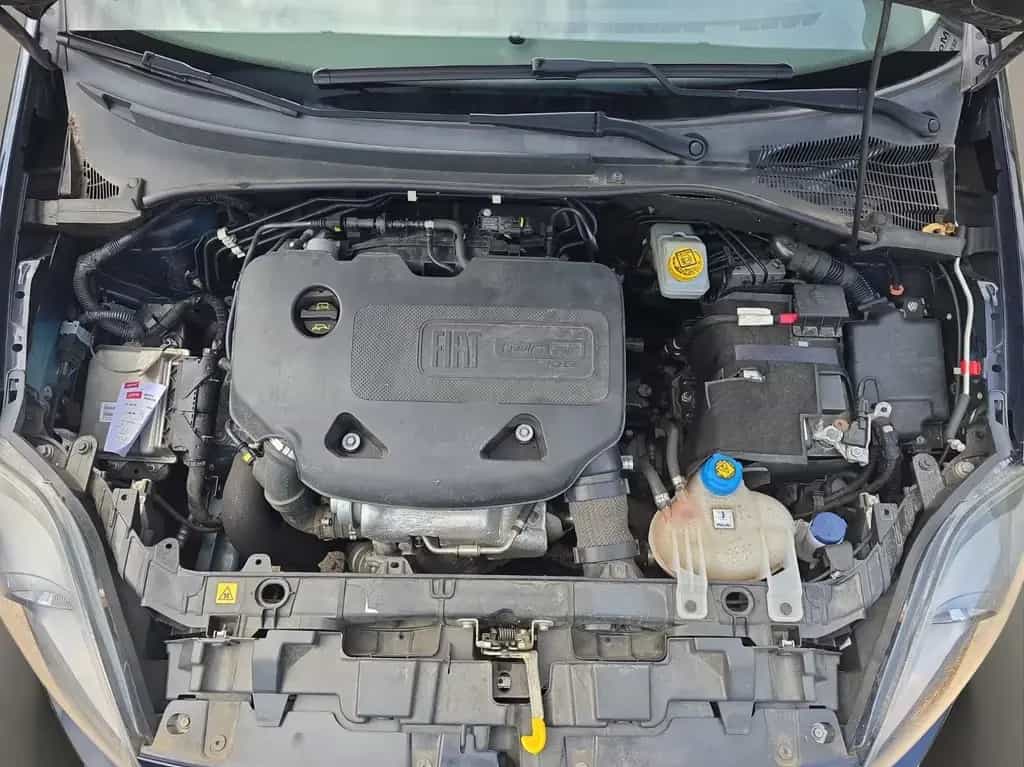 Fiat Punto Lounge SHZ PDC Navi GJR & TÜV NEU AHK 10/2016-photo-19