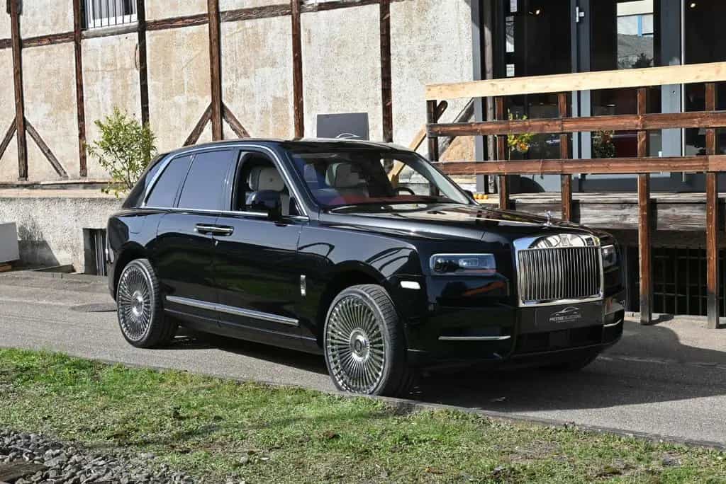 Rolls-Royce Cullinan /24"/Massage/HUD/360°/Panora/Garantie 09/2019-photo-14