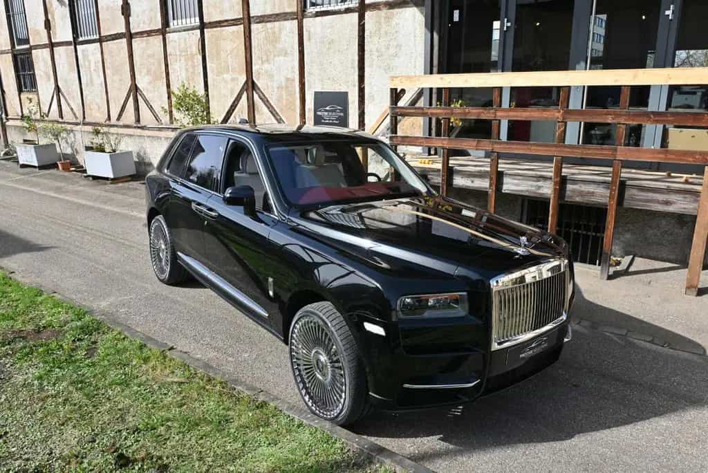 Rolls-Royce Cullinan /24"/Massage/HUD/360°/Panora/Garantie 09/2019-photo-15