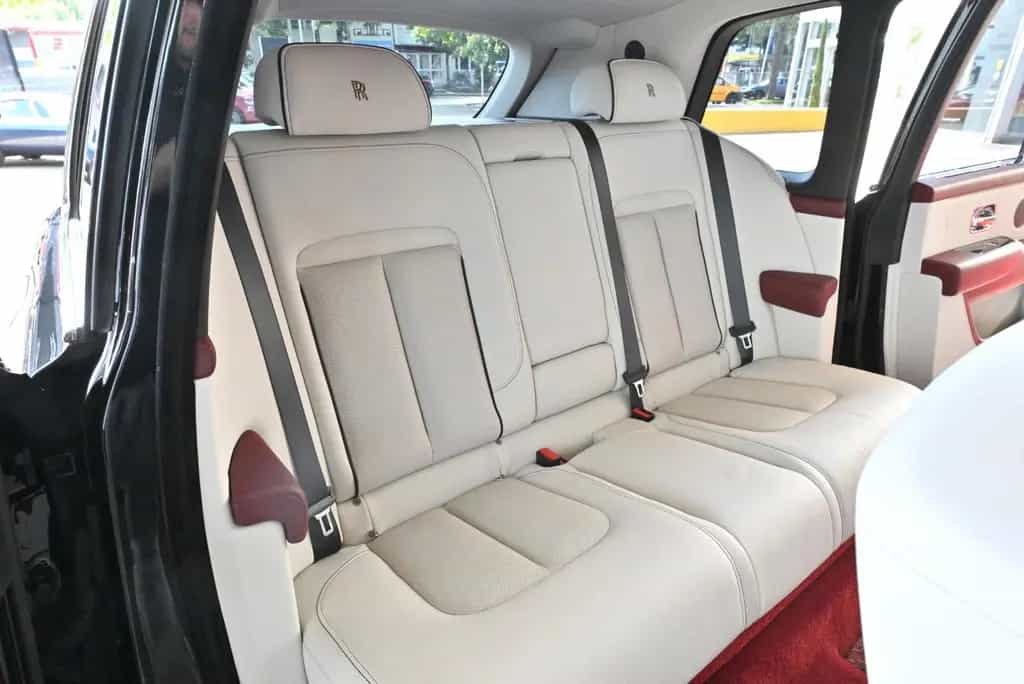 Rolls-Royce Cullinan /24"/Massage/HUD/360°/Panora/Garantie 09/2019-photo-28