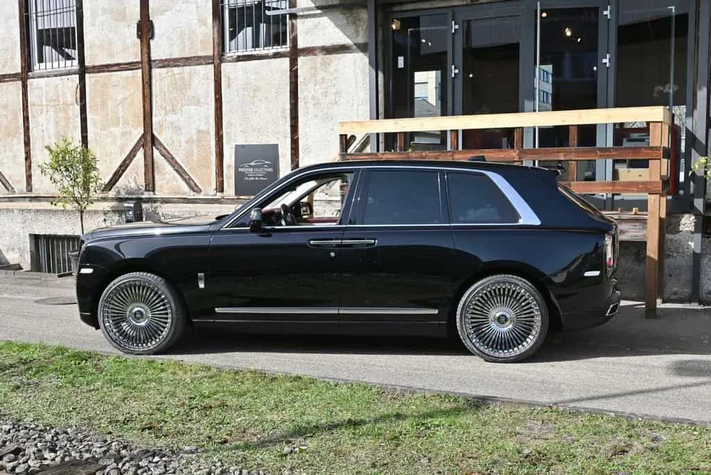 Rolls-Royce Cullinan /24"/Massage/HUD/360°/Panora/Garantie 09/2019-photo-34